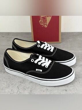 Vans  Unisex Authentic Shoes In Black New With Box Size 6.5 Men 7.5 Women’s